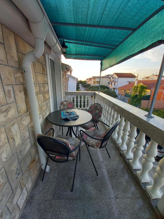 Guest House As โวดีเซ ภายนอก รูปภาพ