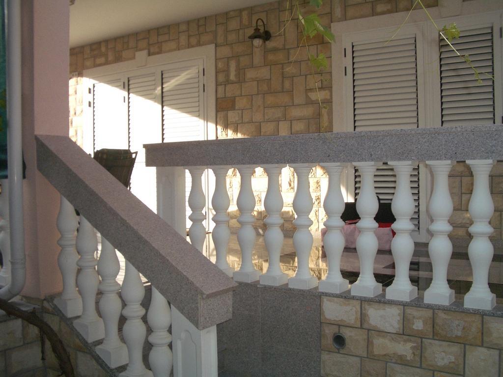 Guest House As โวดีเซ ภายนอก รูปภาพ